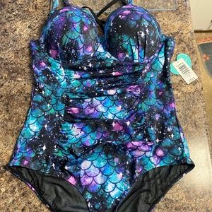 Torrid one piece fuller bust swimsuit